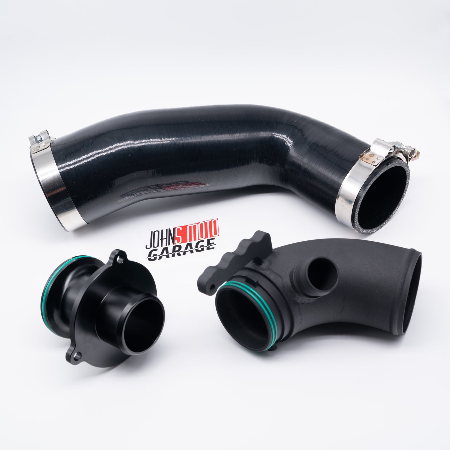 Turbo Inlet Outlet Set mit Silikon Schlauch VAG EA888 Gen3 1.8 /2.0 TSI Golf 7 GTI R Cupra 5F Octavia 5e